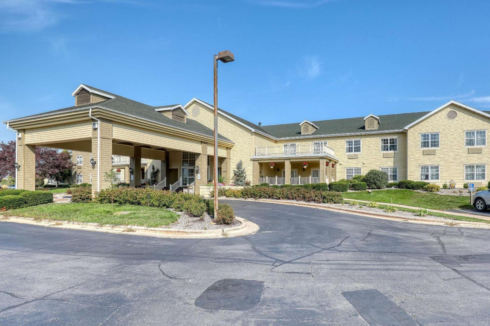 Comfort Suites Appleton Airport Ngoại thất bức ảnh