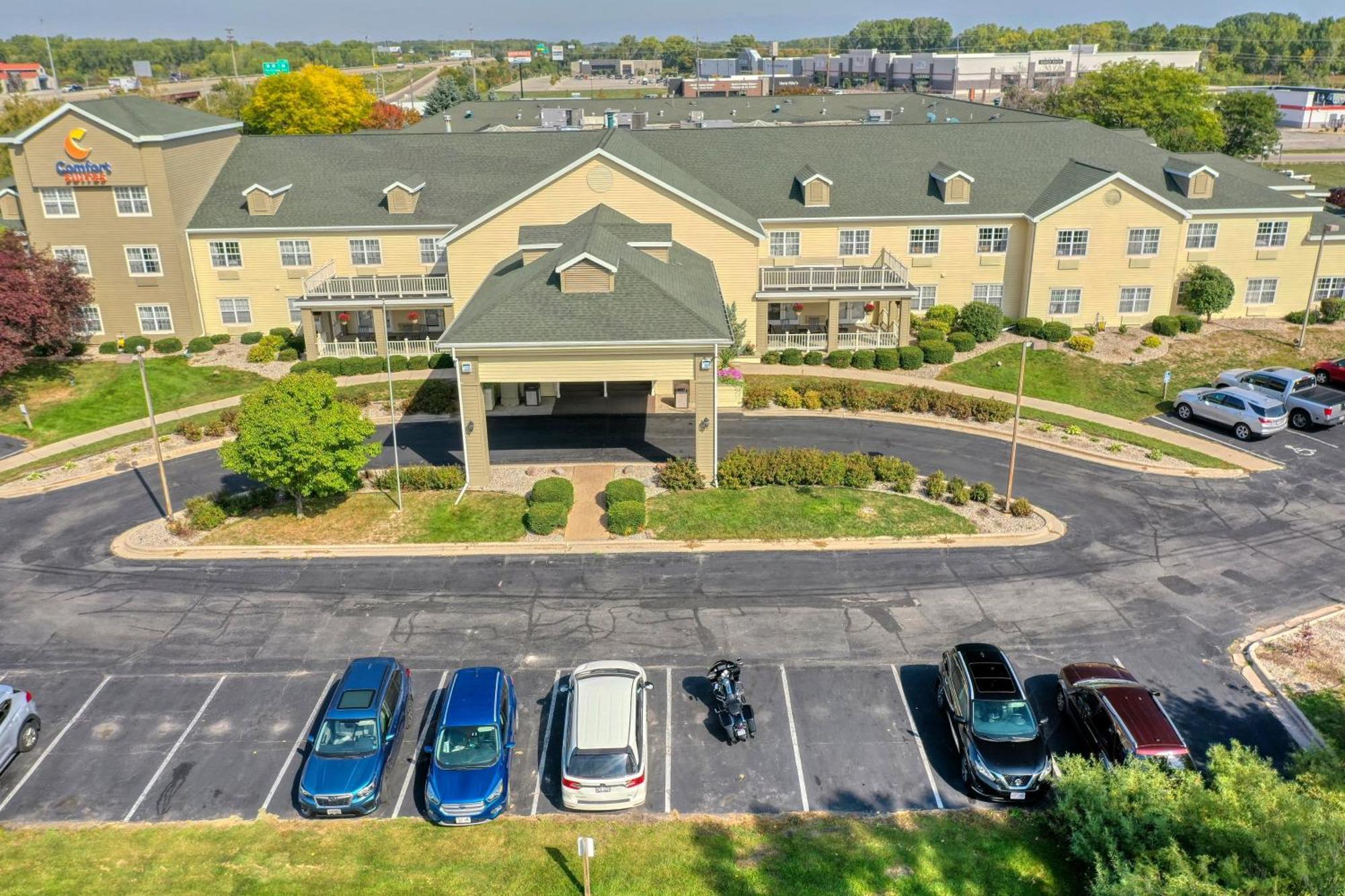Comfort Suites Appleton Airport Ngoại thất bức ảnh
