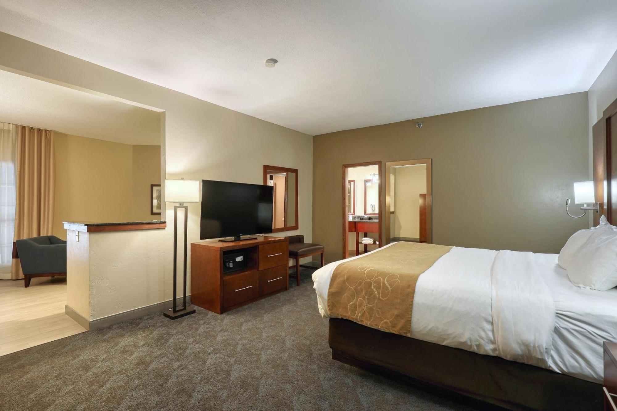 Comfort Suites Appleton Airport Ngoại thất bức ảnh