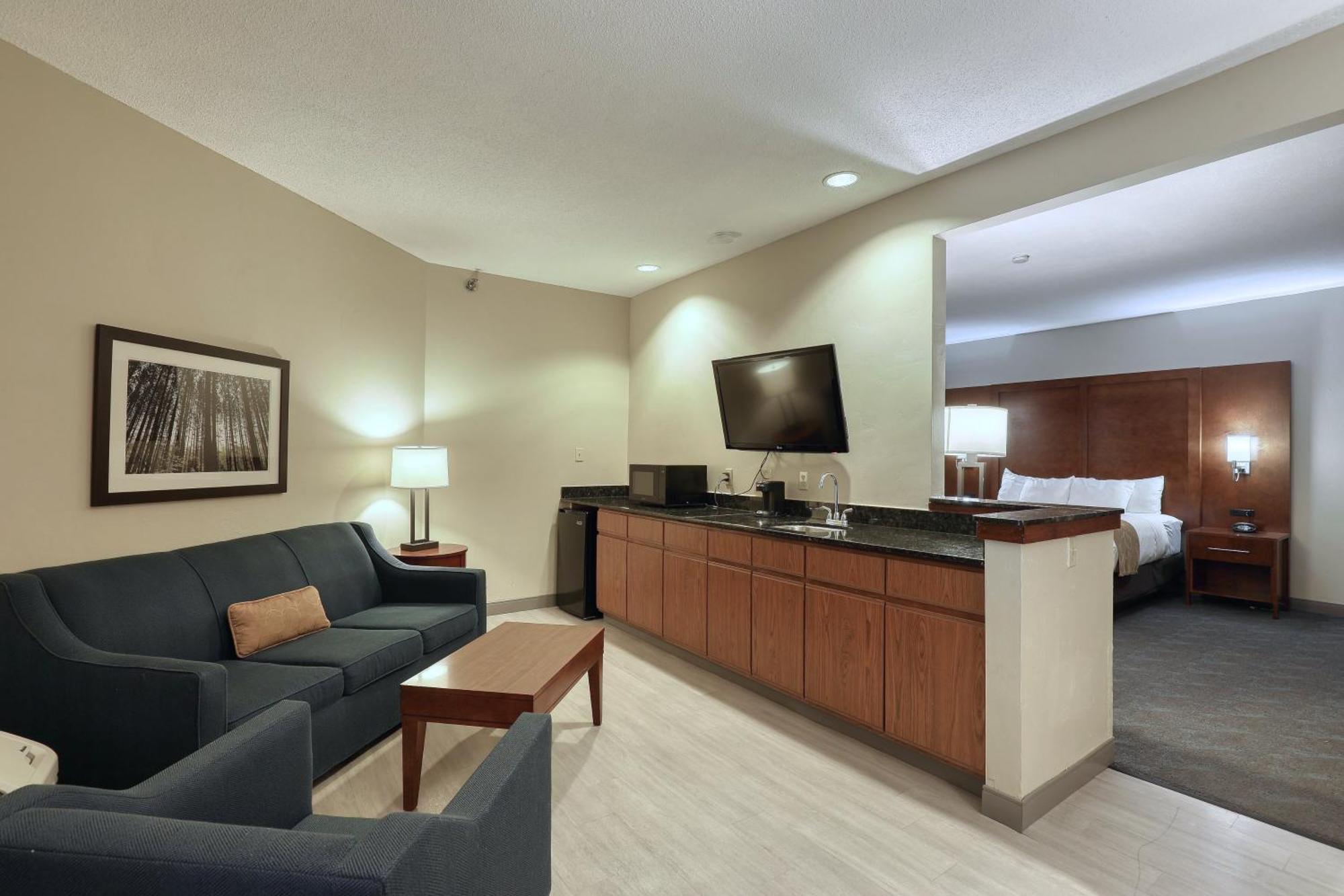 Comfort Suites Appleton Airport Ngoại thất bức ảnh