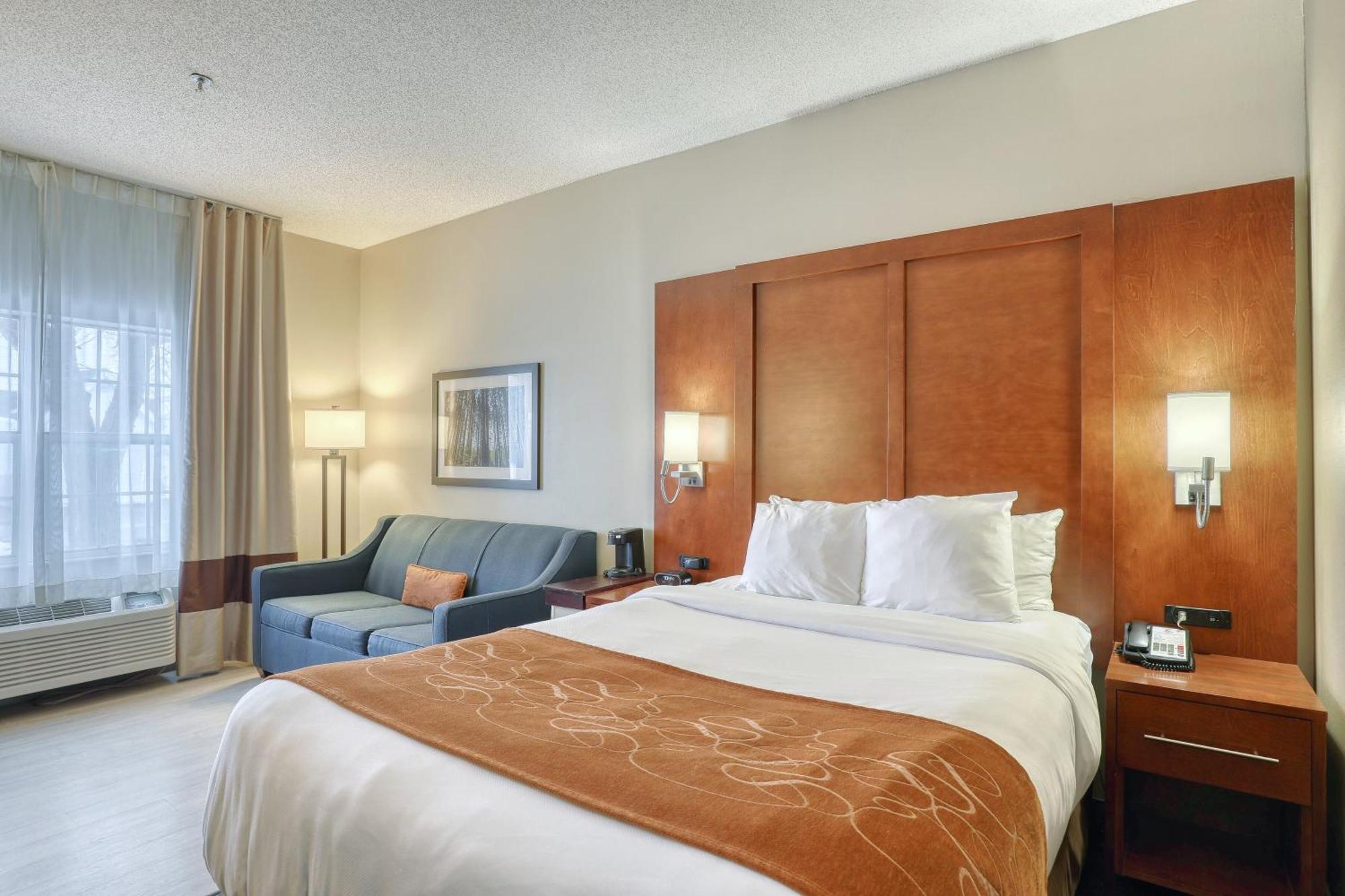 Comfort Suites Appleton Airport Ngoại thất bức ảnh