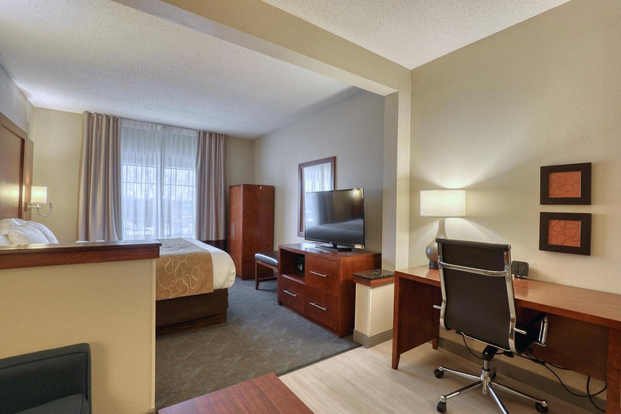 Comfort Suites Appleton Airport Ngoại thất bức ảnh