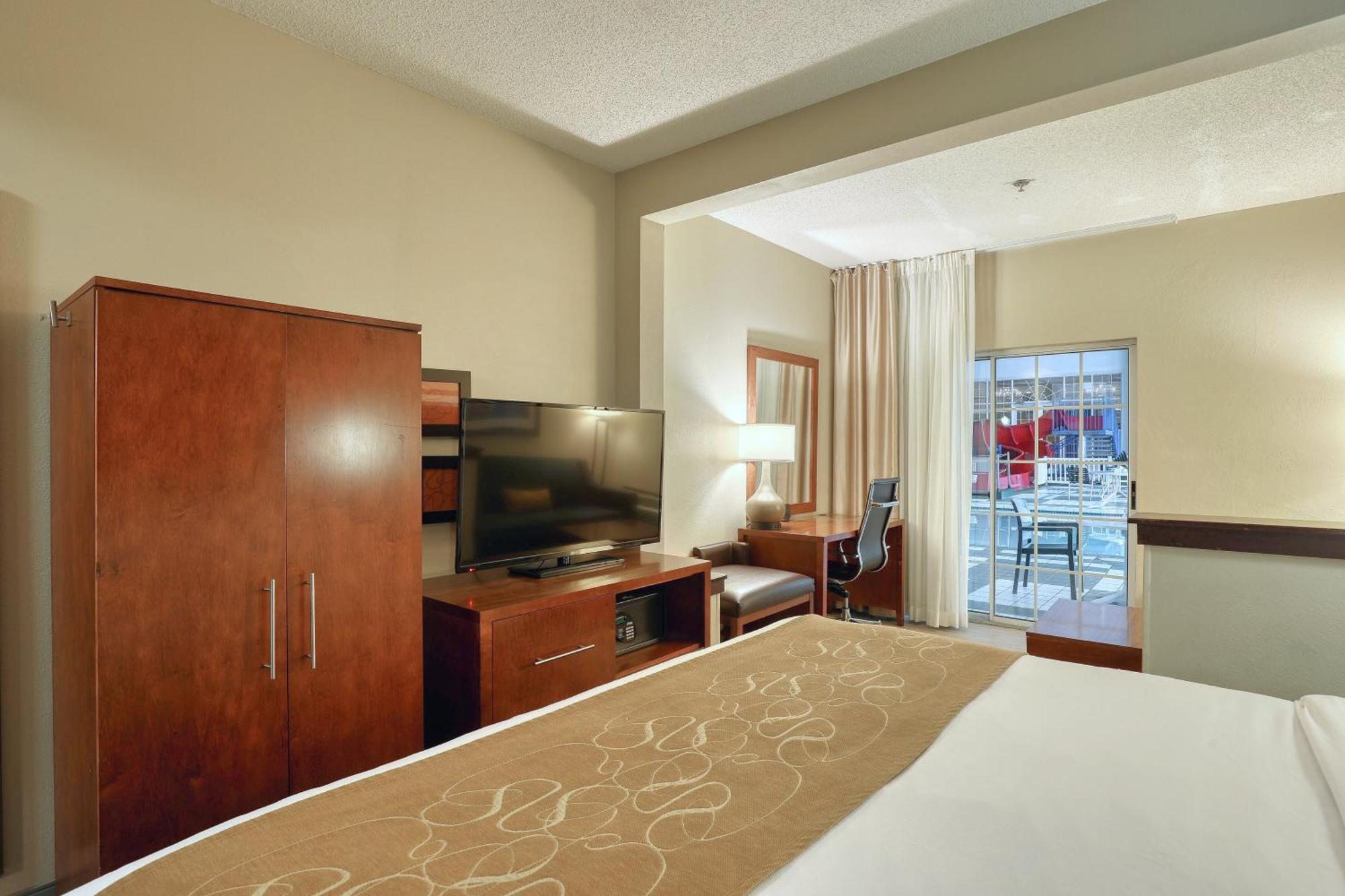 Comfort Suites Appleton Airport Ngoại thất bức ảnh