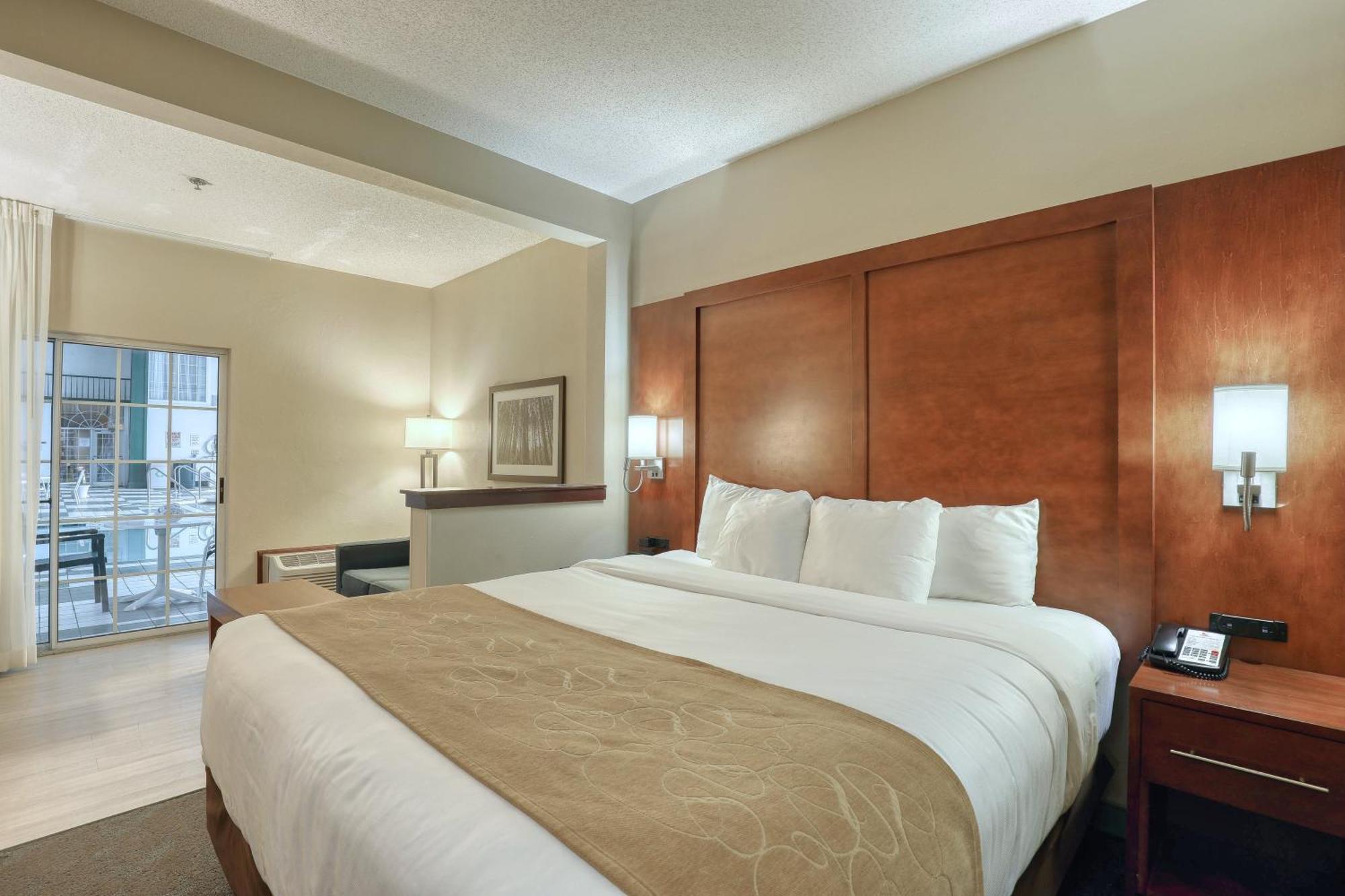 Comfort Suites Appleton Airport Ngoại thất bức ảnh