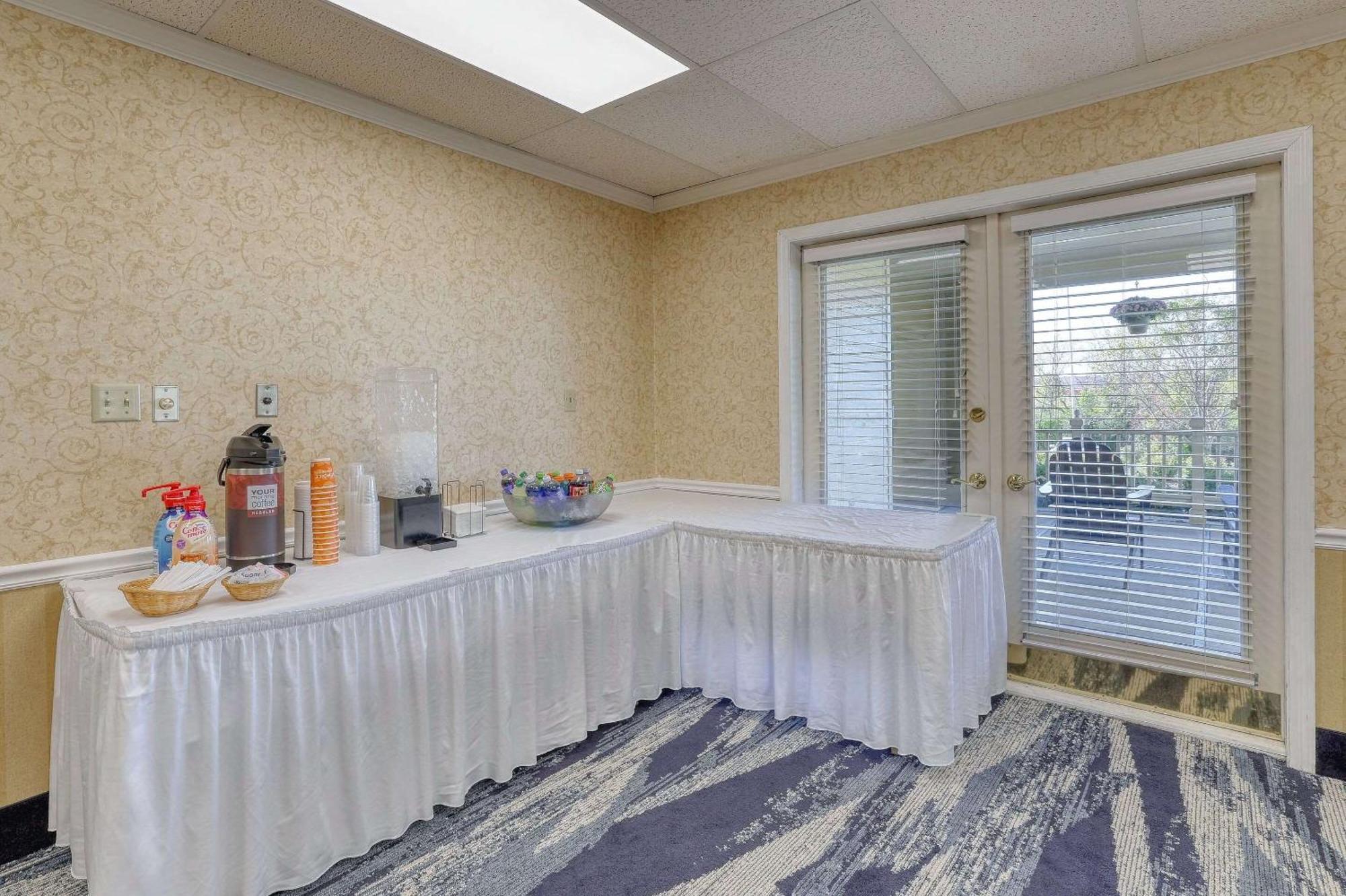 Comfort Suites Appleton Airport Ngoại thất bức ảnh