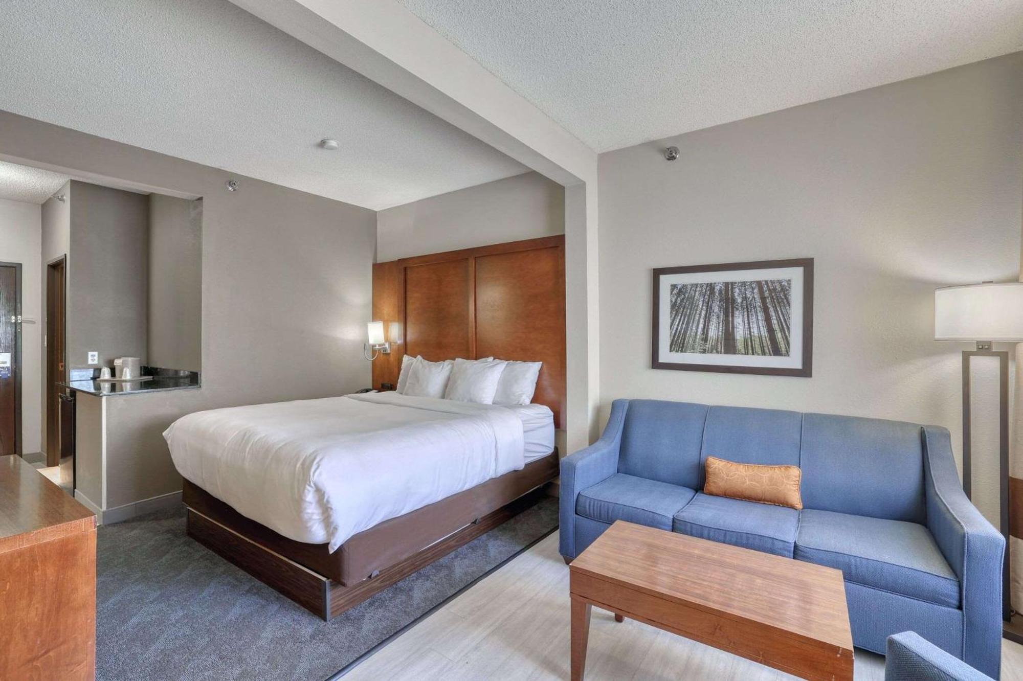 Comfort Suites Appleton Airport Ngoại thất bức ảnh
