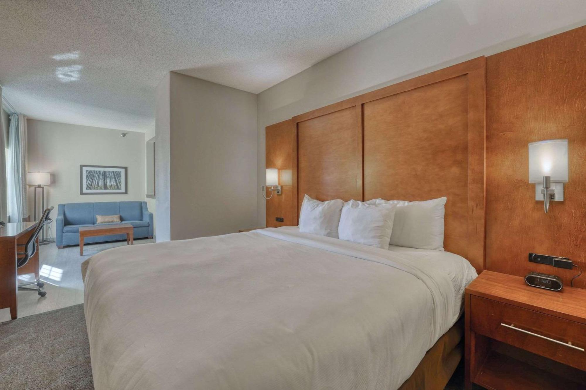 Comfort Suites Appleton Airport Ngoại thất bức ảnh